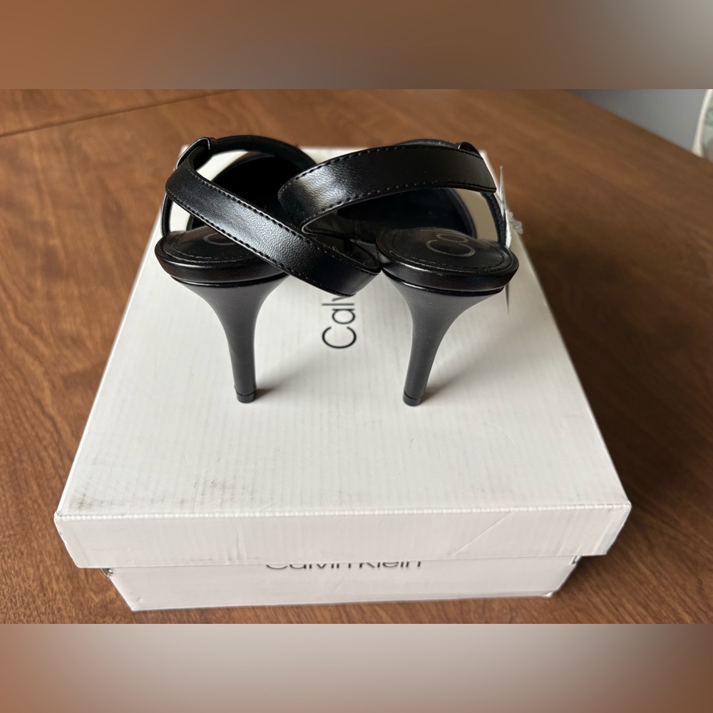 Calvin Klein Black Pointed Slingback Heels - Picture 3 of 7